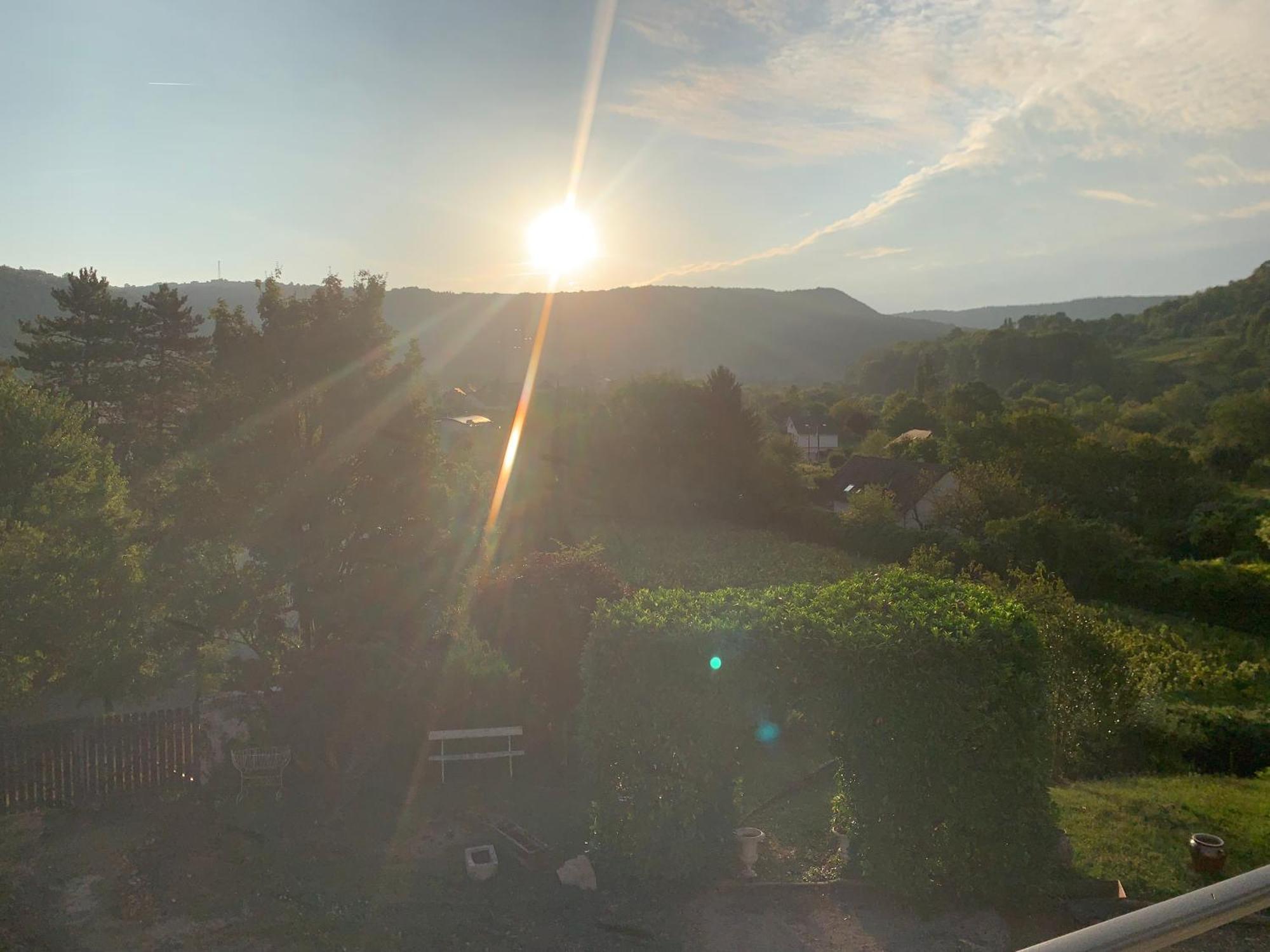 Bed and Breakfast Longue Vue En Arbois Exterior foto