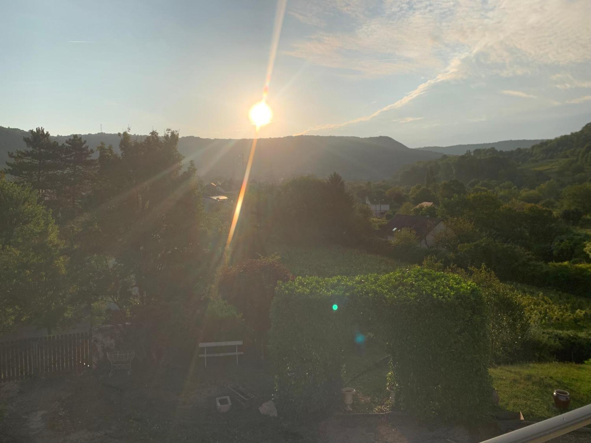 Bed and Breakfast Longue Vue En Arbois Exterior foto