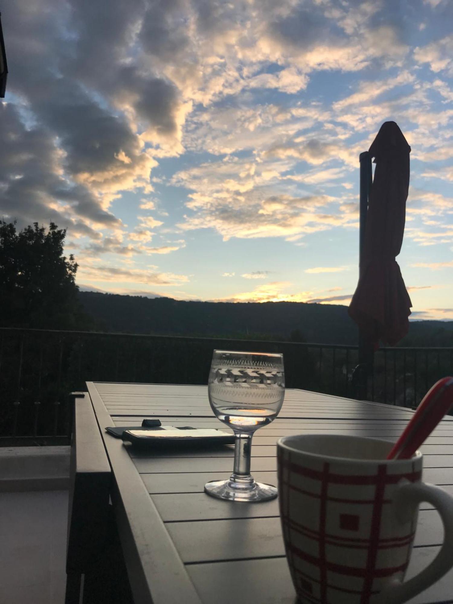 Bed and Breakfast Longue Vue En Arbois Exterior foto