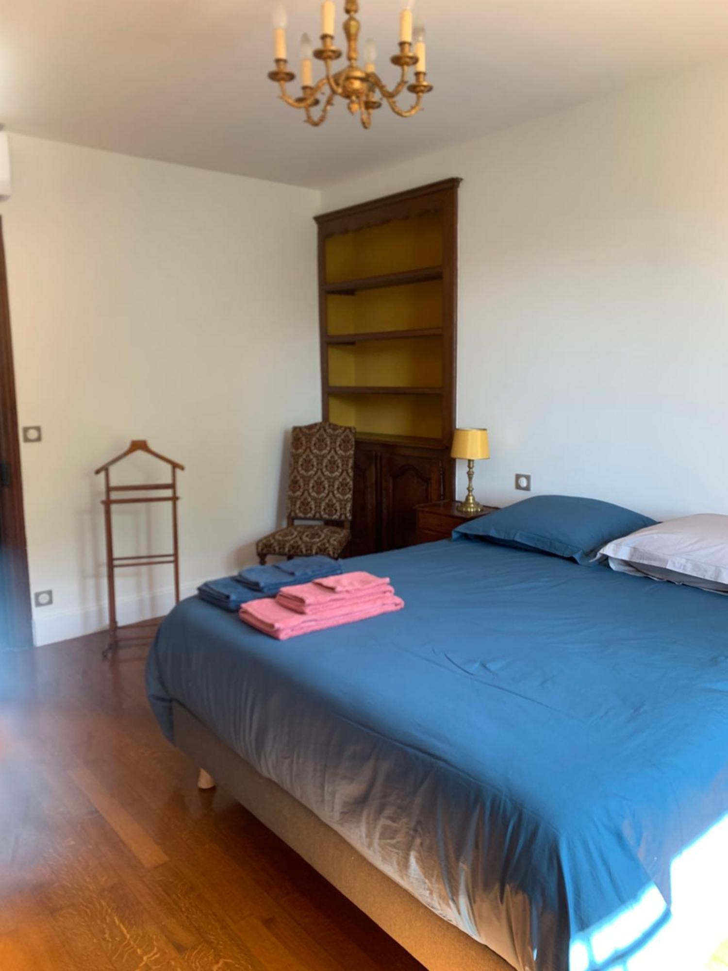 Bed and Breakfast Longue Vue En Arbois Exterior foto